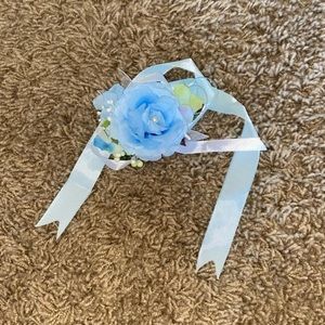 Fake blue and white corsage
